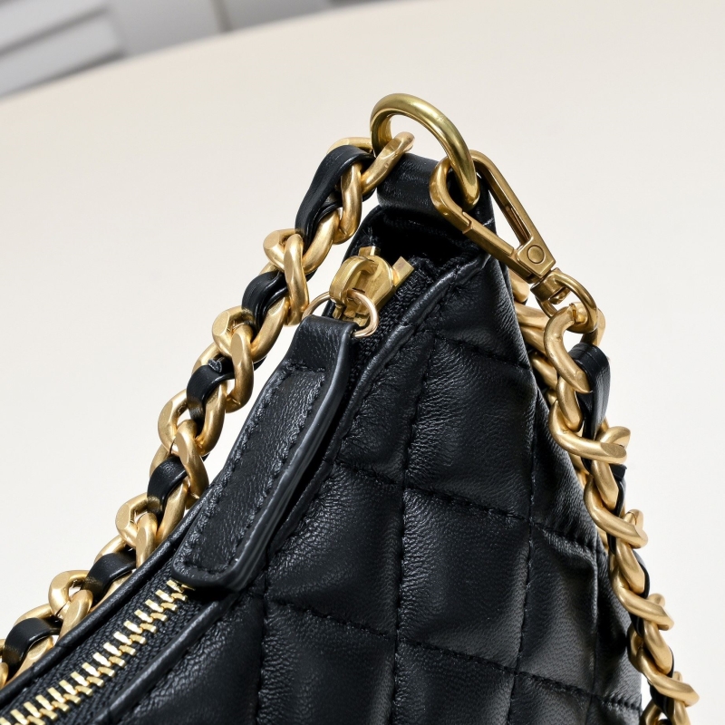 Ch**el hobo bags